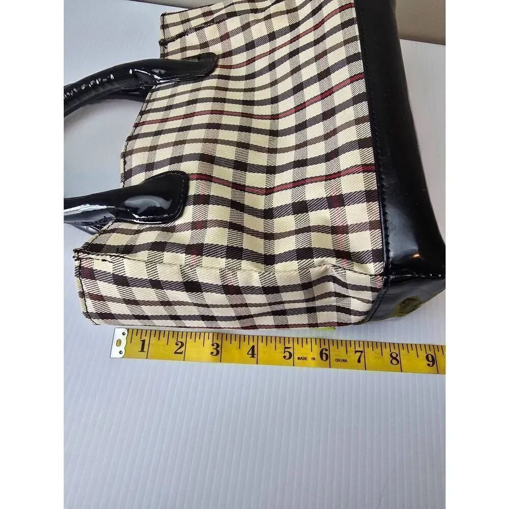 Insulated Lunch Tote - Picture 9 of 11